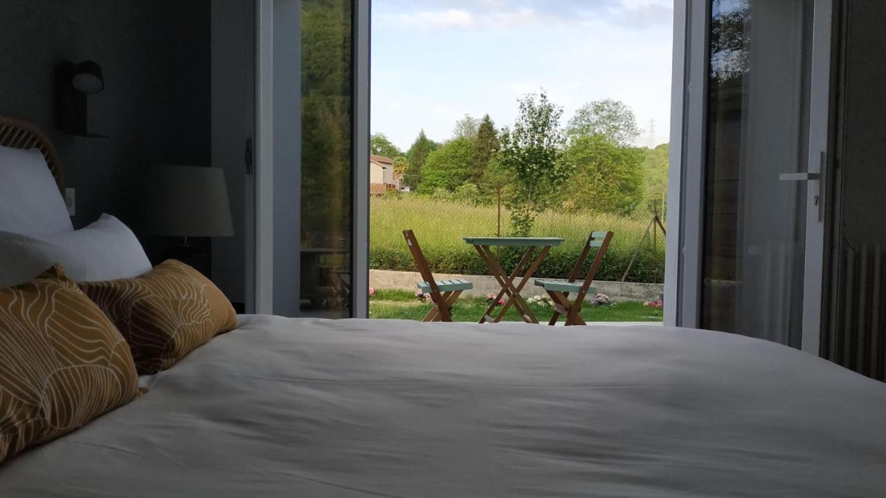 Le Jardin De Moulis, Saint Girons, Ariege, Pyrenees, Bed and Breakfast Exteriör bild
