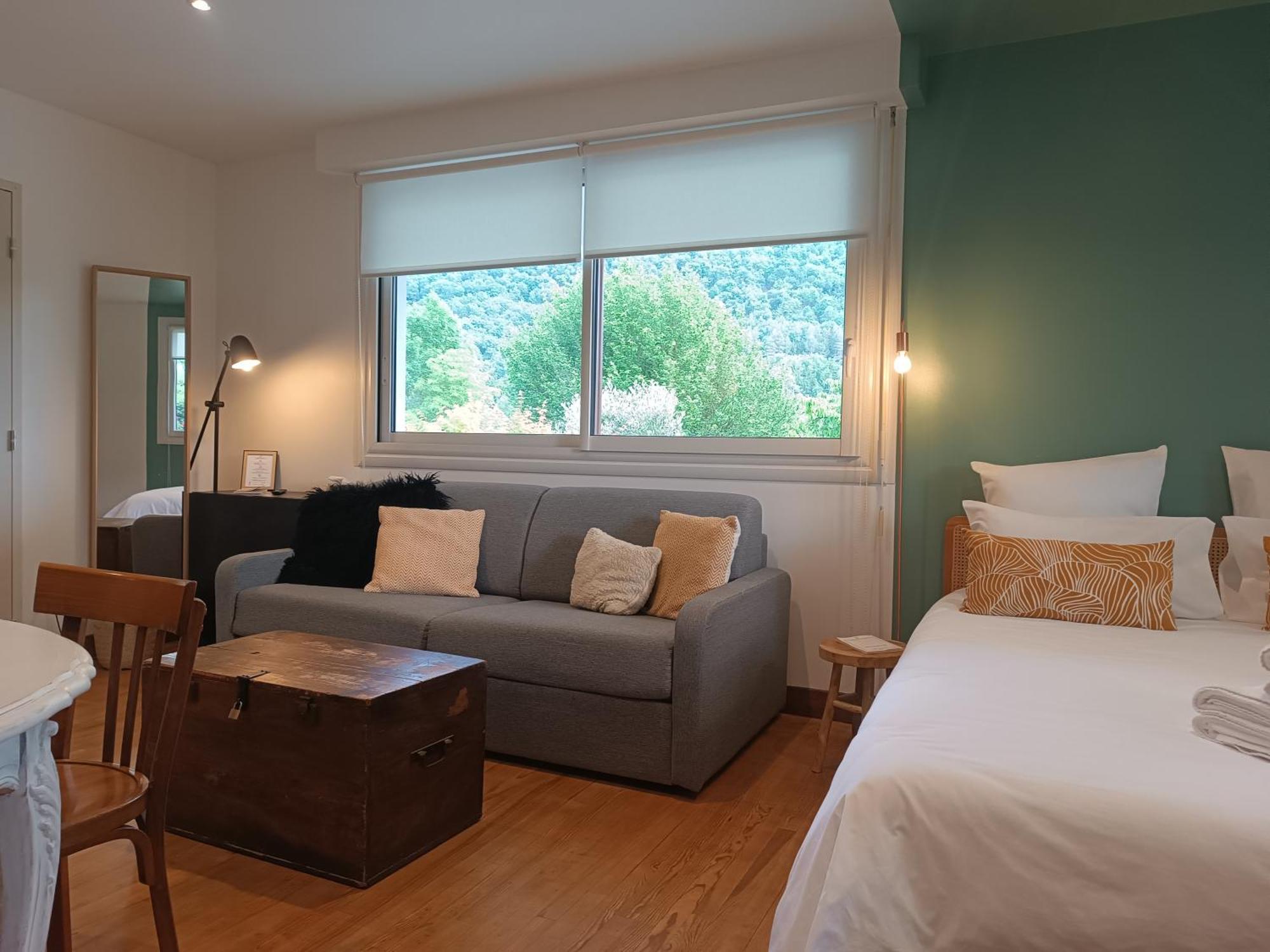 Le Jardin De Moulis, Saint Girons, Ariege, Pyrenees, Bed and Breakfast Exteriör bild
