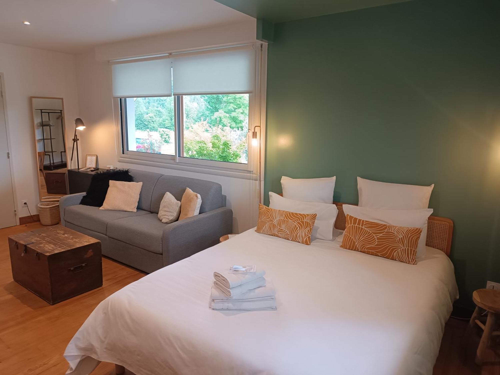 Le Jardin De Moulis, Saint Girons, Ariege, Pyrenees, Bed and Breakfast Exteriör bild